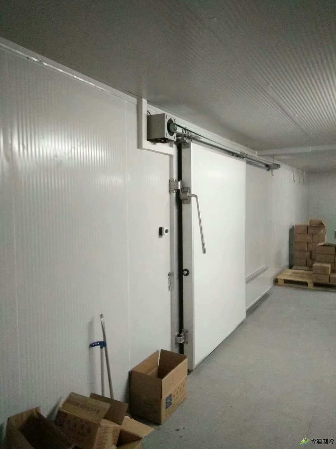 冷庫(kù)常見的故障及維修方法(圖1) 冷庫(kù)常見的故障及維修方法(圖1)