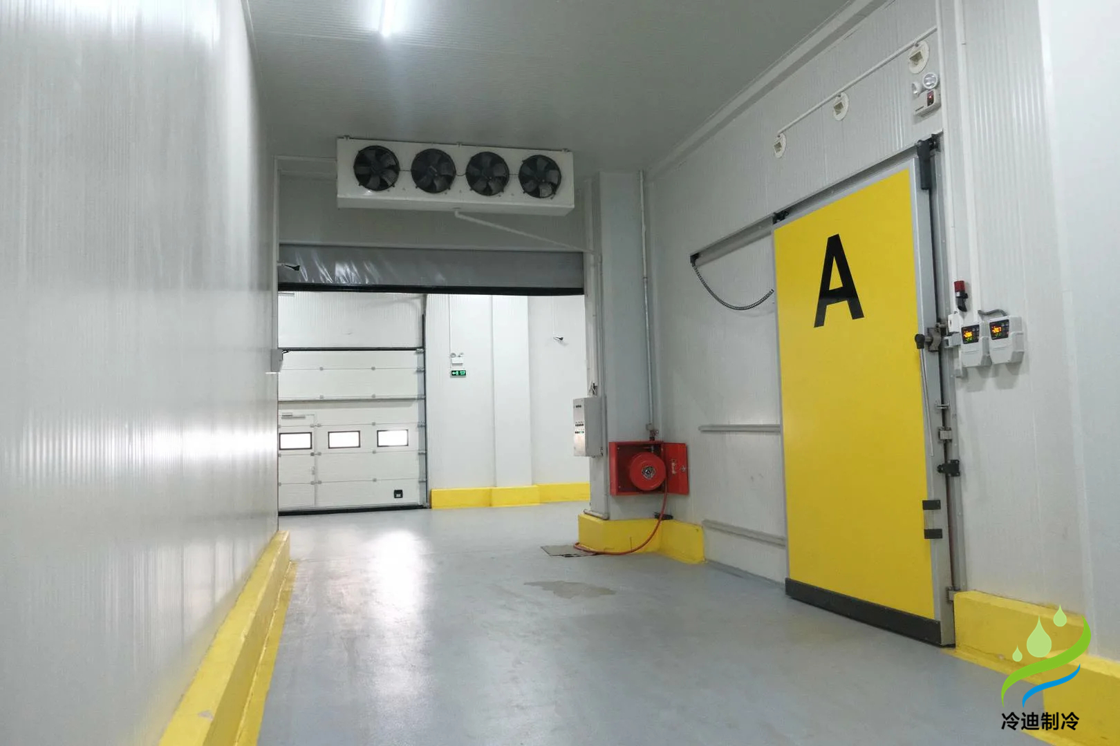 冷庫(kù)建設(shè)一平米多少錢？智能冷庫(kù)建造方案再降100/平方米