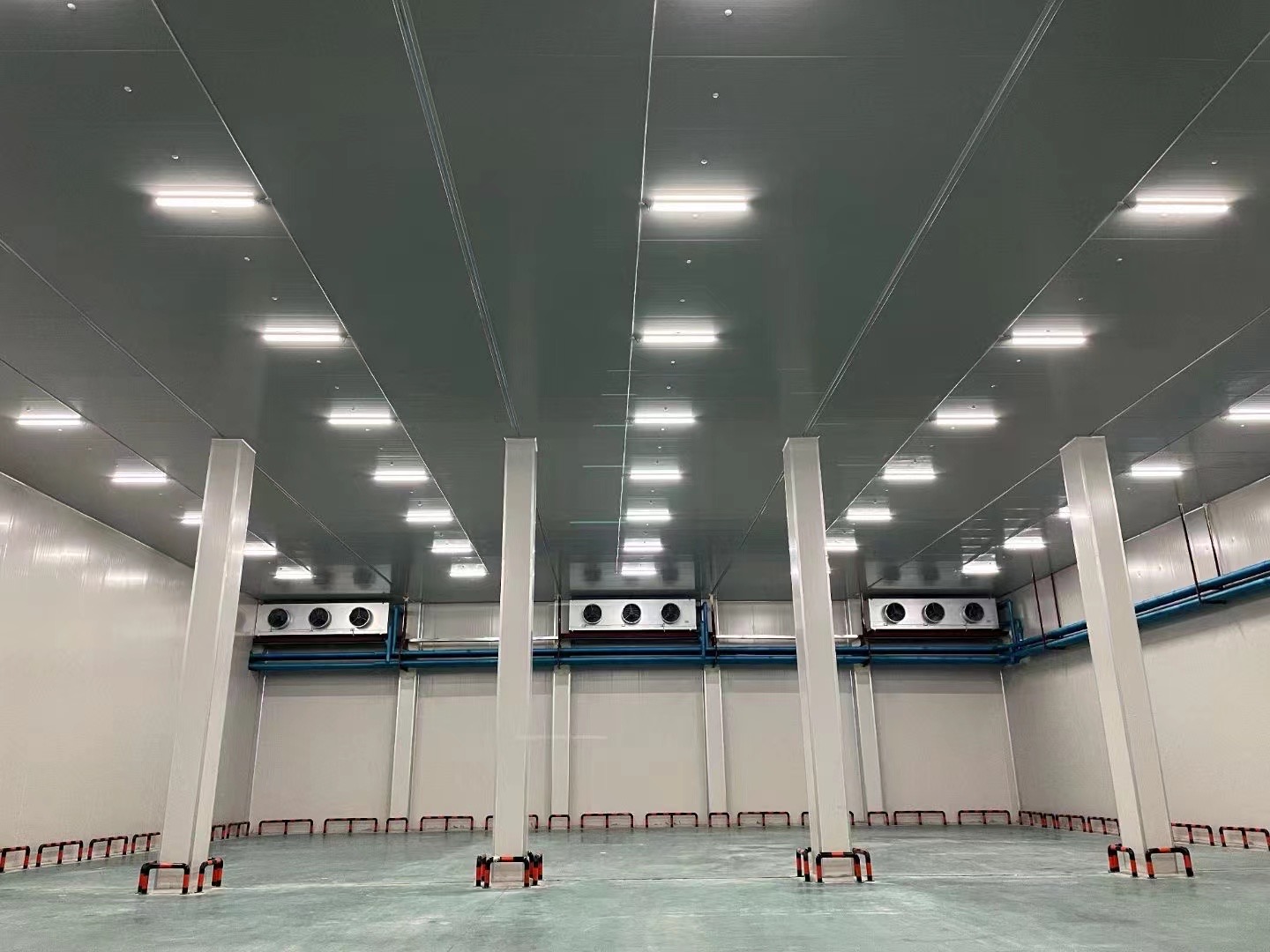 在四川建造一個(gè)冷庫(kù)需要多少錢(qián)一平米？(圖2)